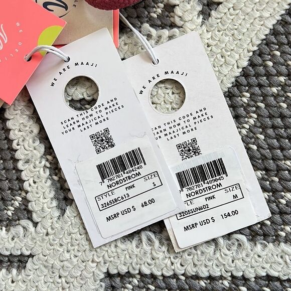 Nwt maaji salmonberry dainty underwire bikini set reversible women’s M /‎ S - Picture 8 of 8